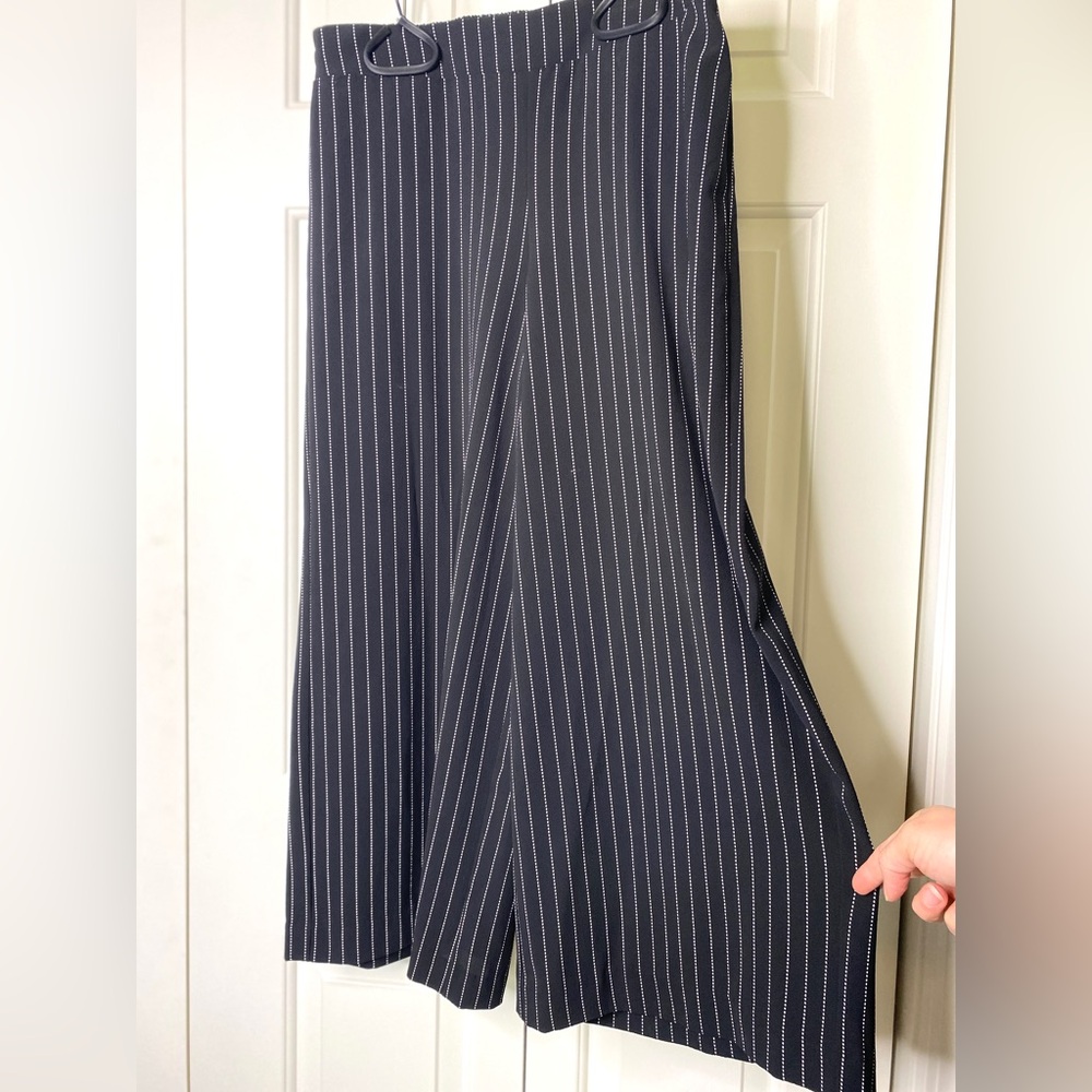 Adrianna Papell Ankle-length Wide-leg Pants Size: M